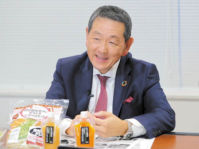 株株式会社ヨークベニマル 代表取締役社長　 真船 幸夫