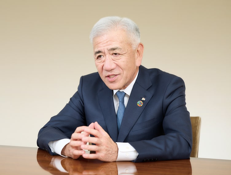 picture: Ryuichi Isaka President, Representative Director and CEO
