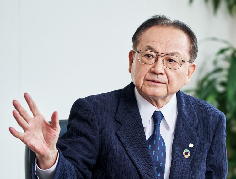picture: Toshiro Yonemura Independent Outside Director Chair of the Compensation Committee