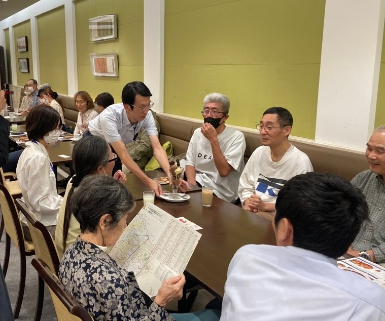 Meeting.jpg Meeting.jpg